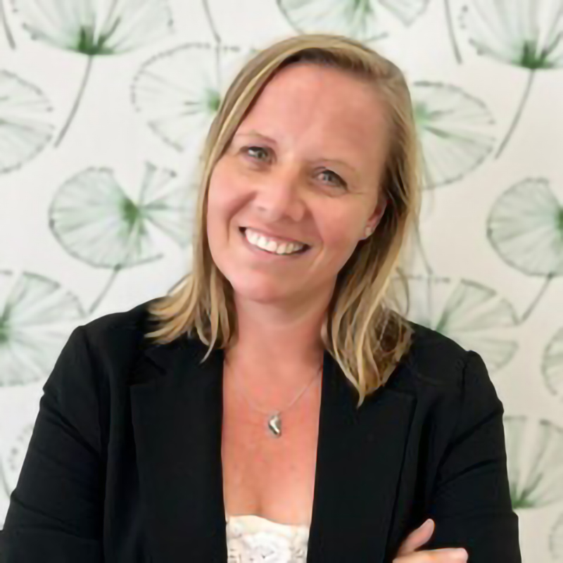 Profile photo of agent Tiia Stage-Sø